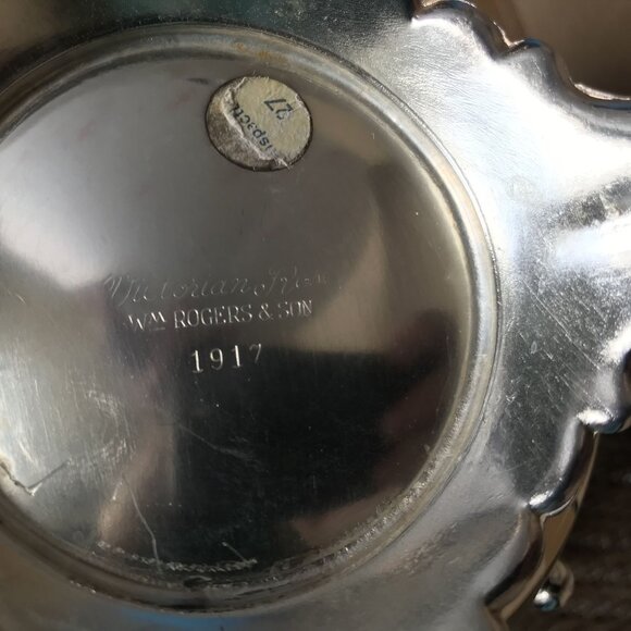 Wm Rogers & Son Heavy Silverplate Water Pitcher Victorian Rose 1917 - Picture 12 of 13